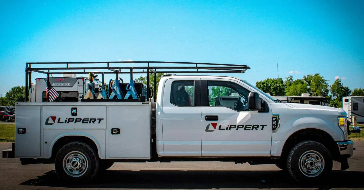 service bed truck